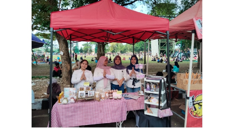 Citra Entrepreneur Club (CEC) SMK N 3 Magelang Pamerkan Produk Kreatif